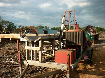 WOOD PROCESSOR & CONVEYOR